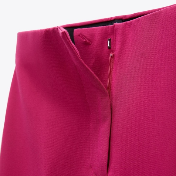 SOLD OUT 🌟 ZARA High-Waisted Flared Pants - Picture 3 of 3